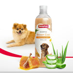 Load image into Gallery viewer, Beaphar Shampoo Brown Coat Honey &amp; Aloe Vera - 250ml