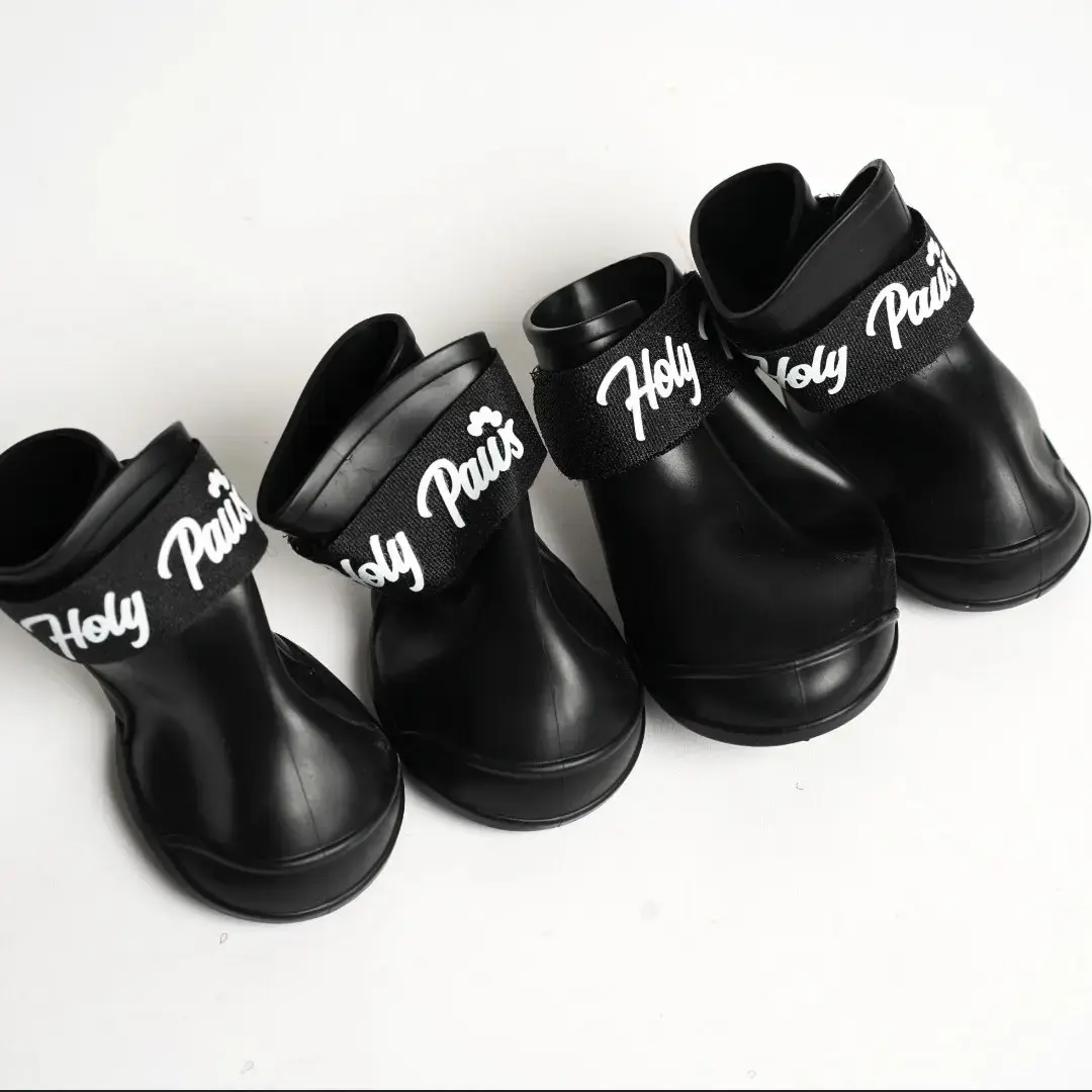 Holy Paws Waterproof Latex Non-Slip Shoes for Dogs (Set of 4)