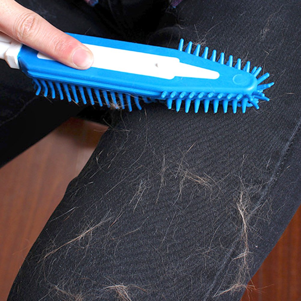 Rubber Bristle Brush